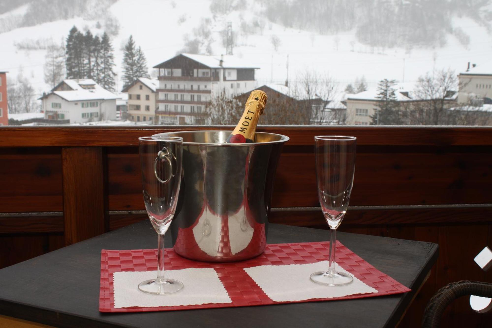 Grichting Hotel & Serviced Apartments Leukerbad Eksteriør billede