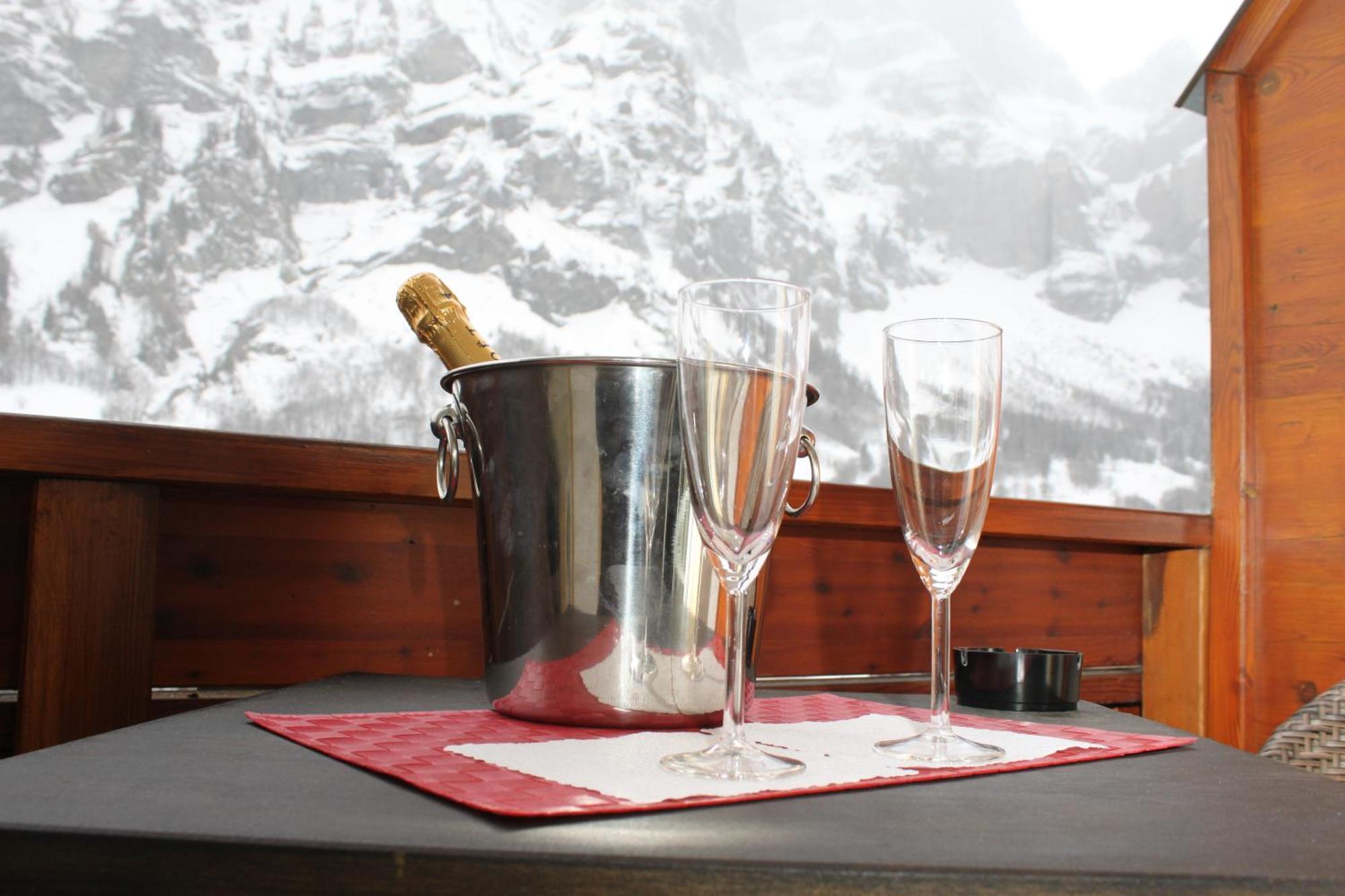 Grichting Hotel & Serviced Apartments Leukerbad Eksteriør billede